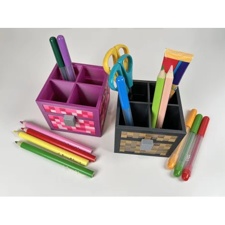 Organizer M for your desk in Minecraft style ECO Crayon Holder