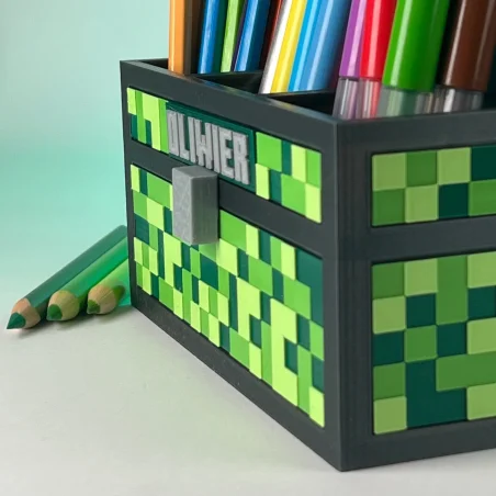 Minecraft-Style Personalized Desk Organizer