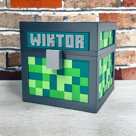 XL Box with Name in Minecraft Style ECO