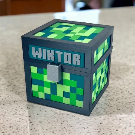 XL Box with Name in Minecraft Style ECO