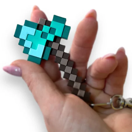 Brelok do kluczy dla dzieci 3D Siekierka Diamond Pixele
