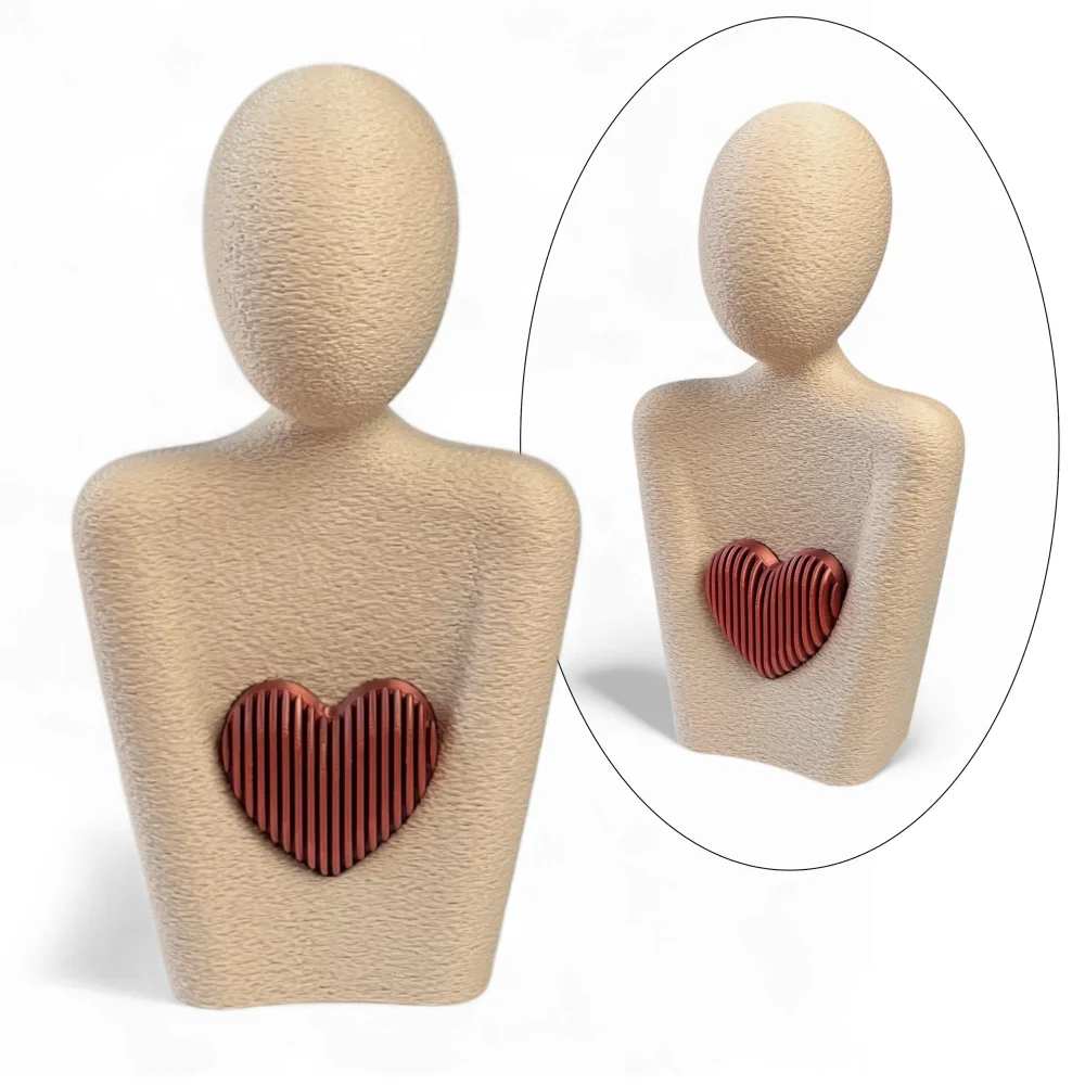 Decorative Figurine with 3D Heart