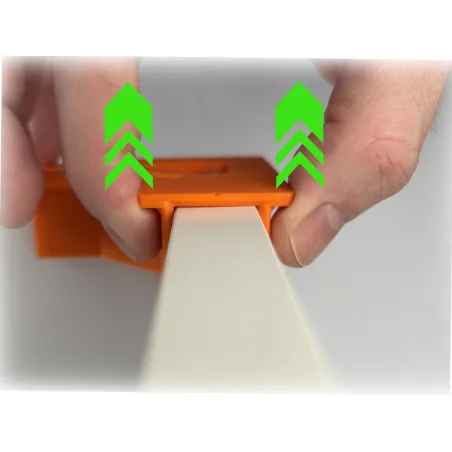 Carpentry Clamp 4xL 2xT Holes BLUM for 18mm Mounting Plate Angled Third Hand