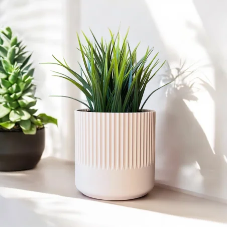 Doniczka nietłukąca beżowa 10cm