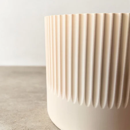 Doniczka nietłukąca beżowa 14cm