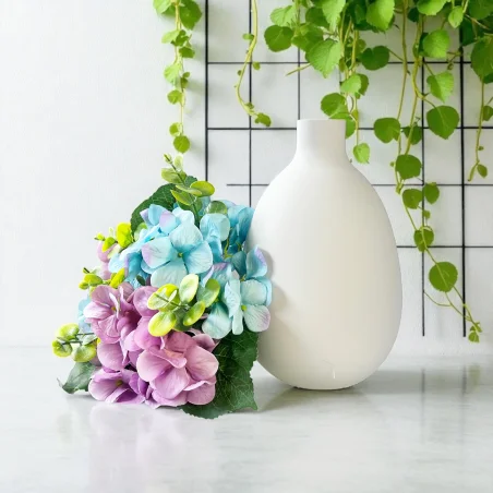 copy of Smooth Concrete Vase 22 cm